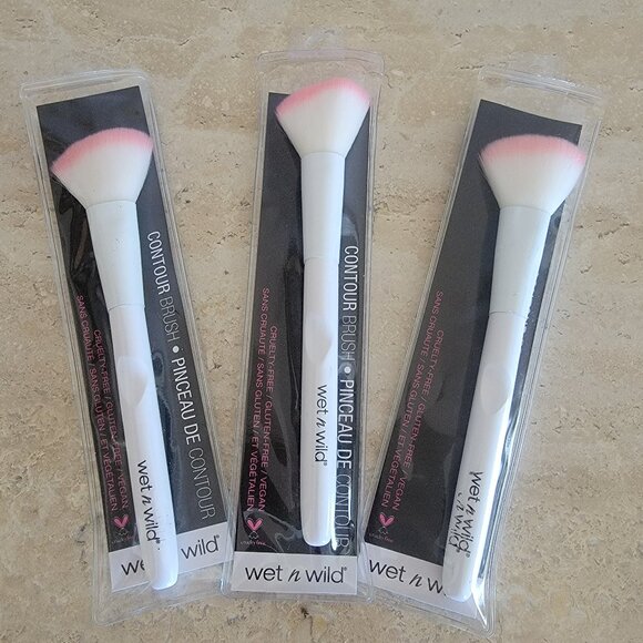 wet n wild Other - Wet n Wild 3 Contour Brushes NIB